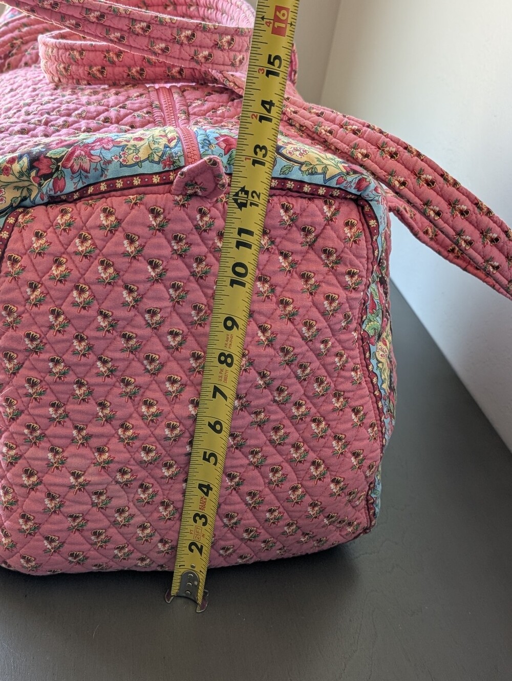Vintage 2003 Vera Bradley Pink Pansy Large Duffel 24” Quilted Cotton Made In USA - Picture 6 of 16